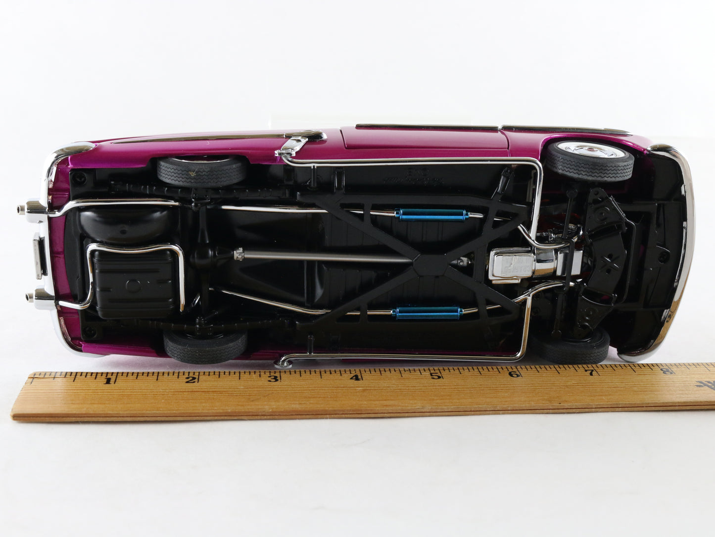 1949 Ford Custom Lead Sled Magenta White Roof Danbury Mint 1:24 Model Car
