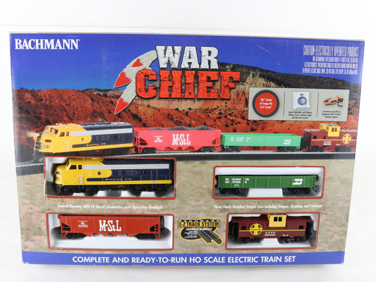 Bachmann HO War Chief Santa Fe Diesel Locomotive Train Set UNUSED #00746