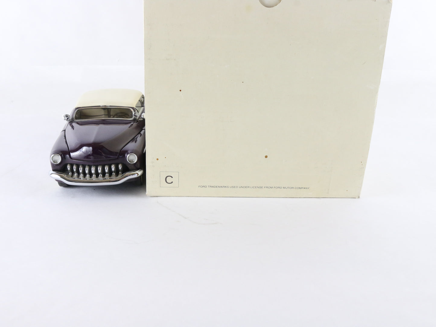 1950 Mercury Custom Purple White Danbury Mint 1:24 Diecast Model Car