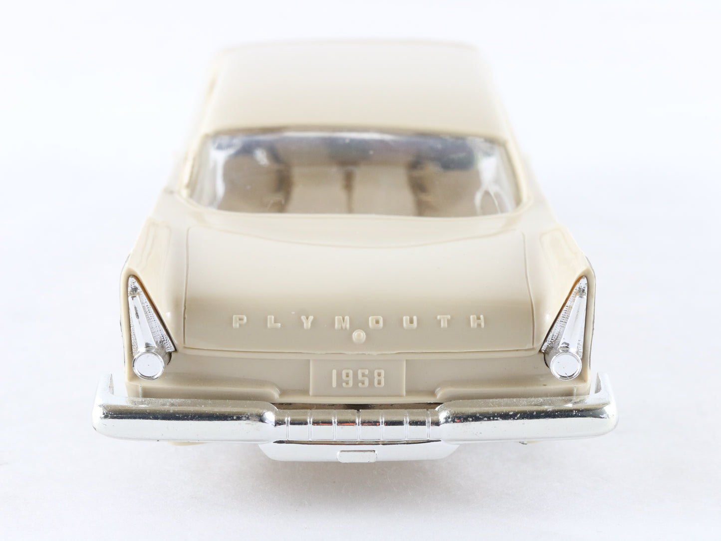 1958 Plymouth Fury Tan Torsion Aire Ride 1:25 Promo Model Car