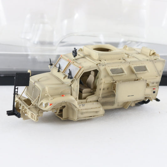M1224 Maxxpro Mine Resistant USMC T-Model 1:72 Plastic Military Vehicle
