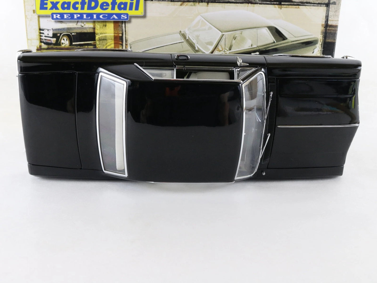 1965 Chevy Chevelle Z16 Black Exact Detail 1:18 Diecast 743/1220 WCC505a LN +Box