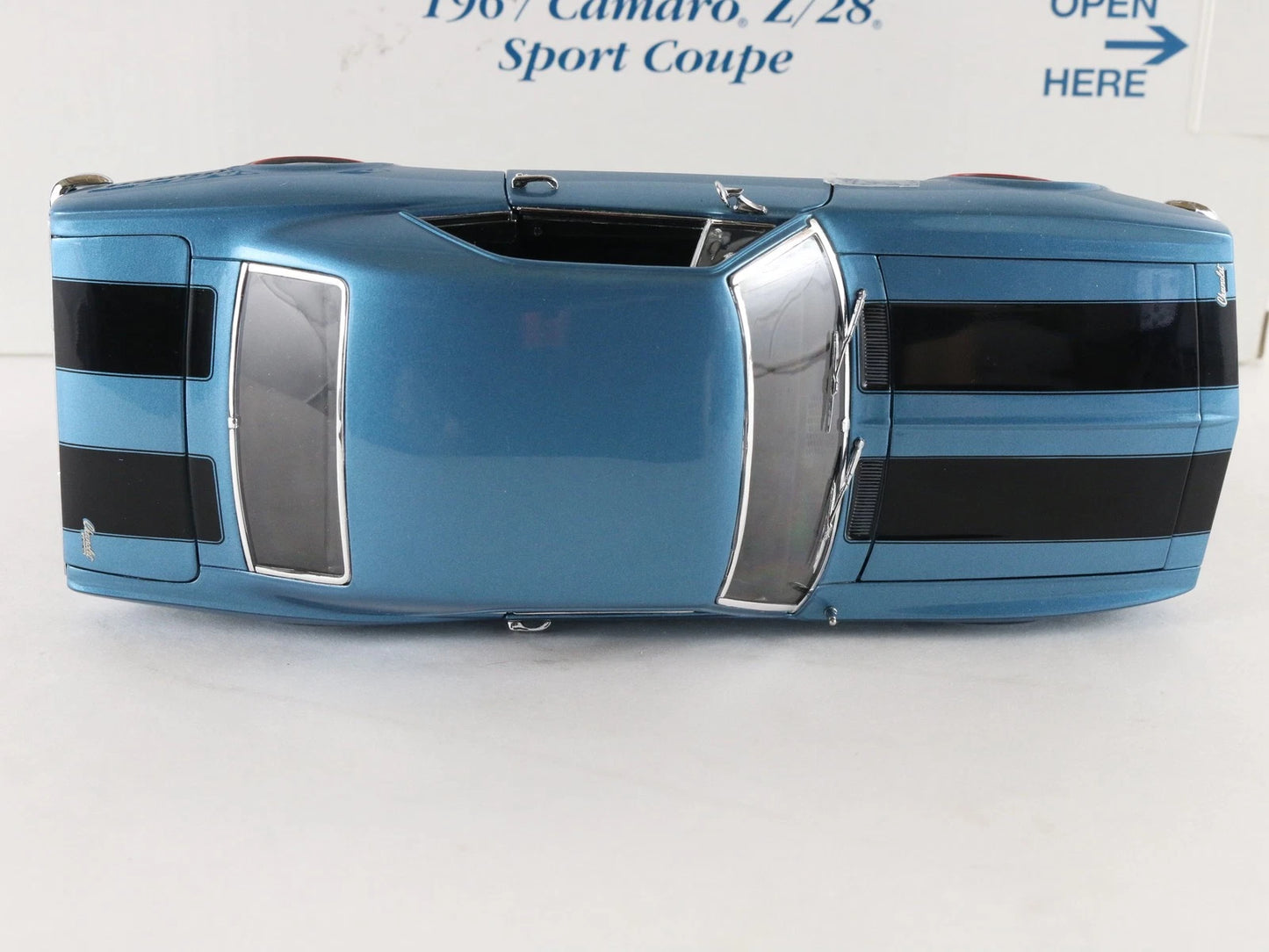 1967 Chevy Camaro Z/28 Sport Coupe Blue Black Danbury Mint 1:24 Diecast Model