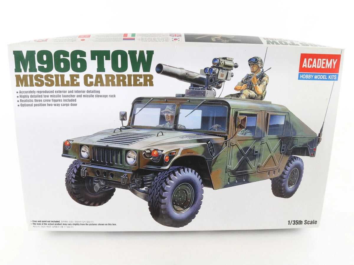 M966 Tow Missile Carrier Truck Am General Academy 1:35 13250 12000 Military Kit