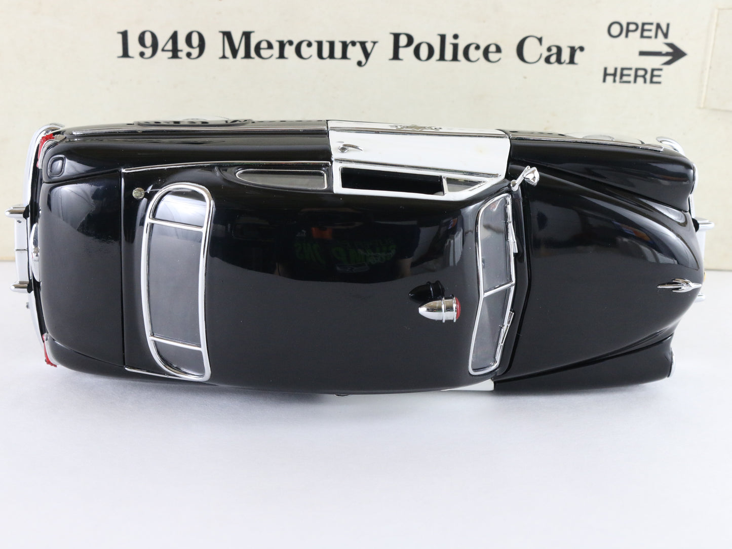 1949 Mercury Police Cruiser Black White Danbury Mint 1:24 Diecast Model