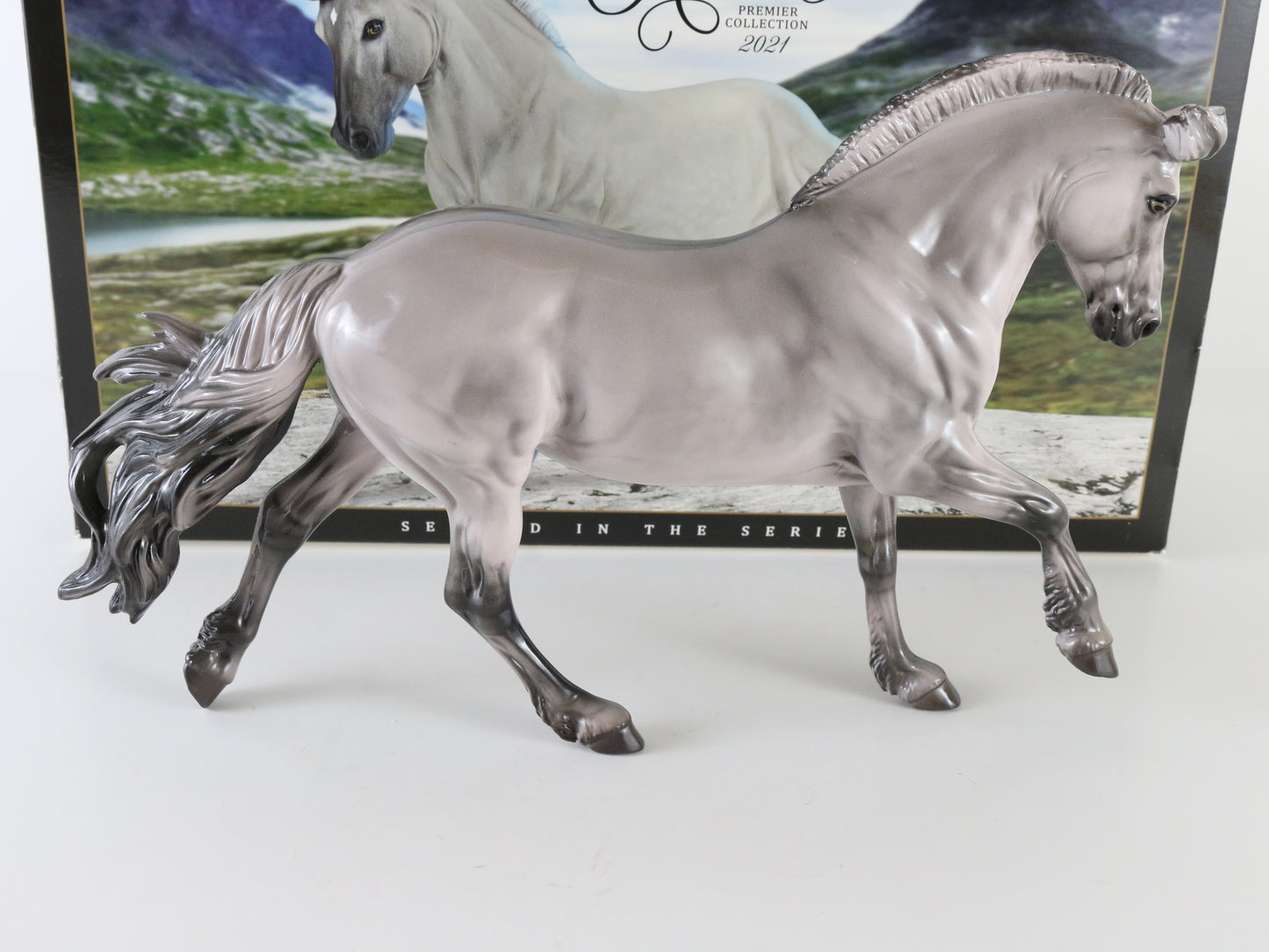 Breyer Astrid Norwegian Fjord Matte Premier Collection W/ Box Bag & COA Horse