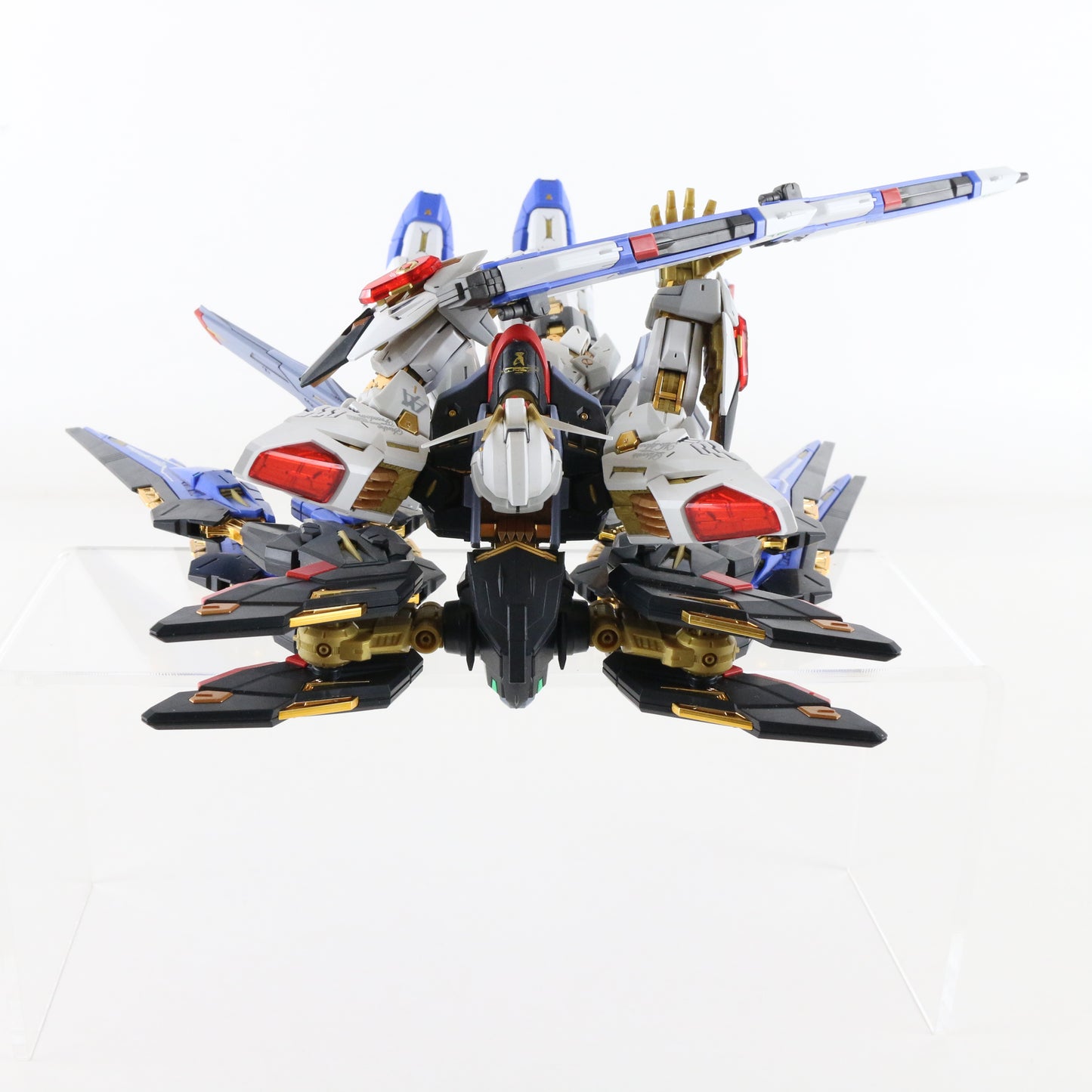 Gundam ZGMF-x20a MGEX Strike Freedom Zaft Mobile Suit 1:100 NICE BUILD