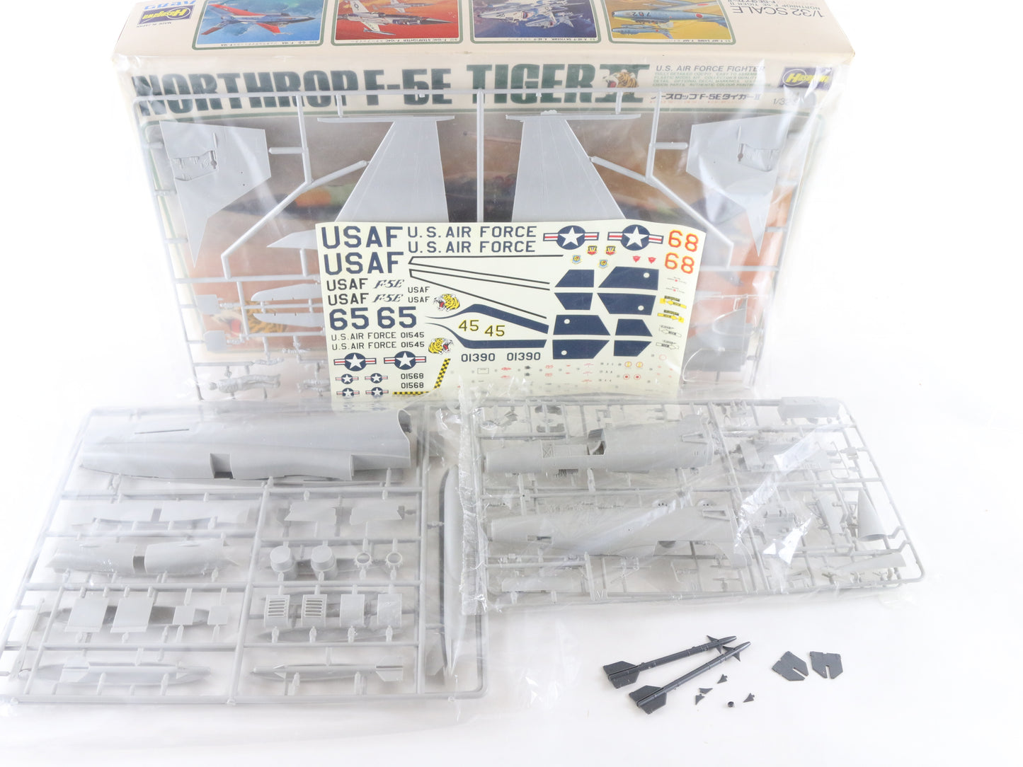Northrop F-5E Tiger II Us Fighter Plane Hasegawa 1:32 Model Aircraft Kit S22