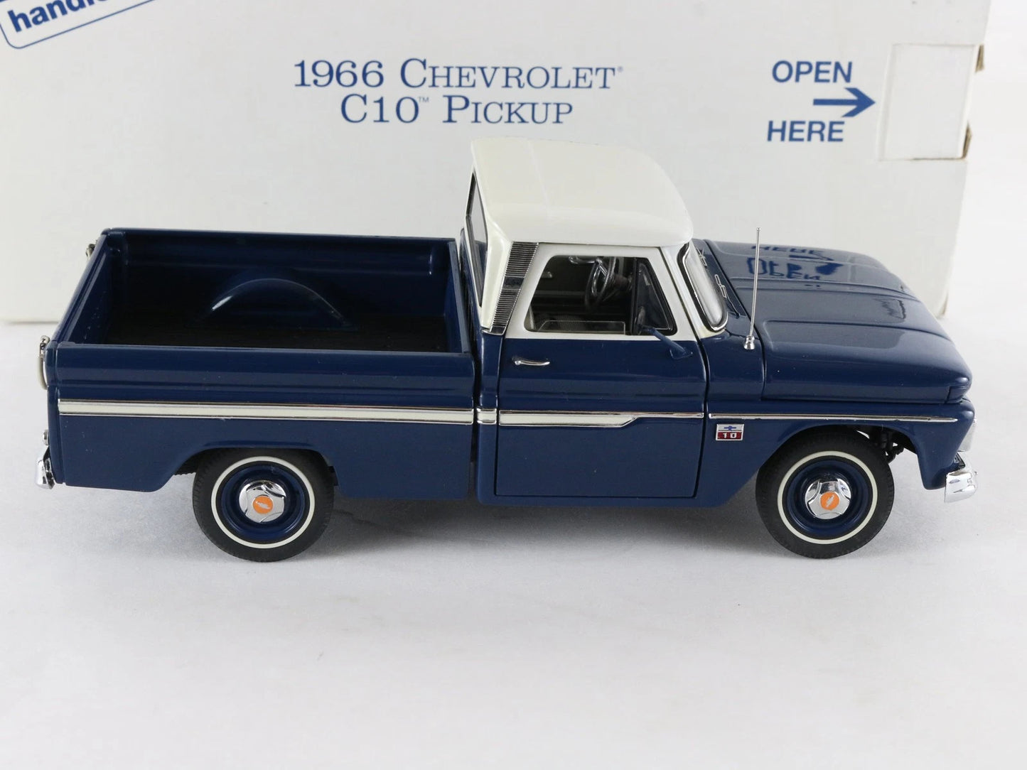 1966 Chevrolet C10 Pickup Truck Blue White Danbury Mint 1:24 Diecast Model