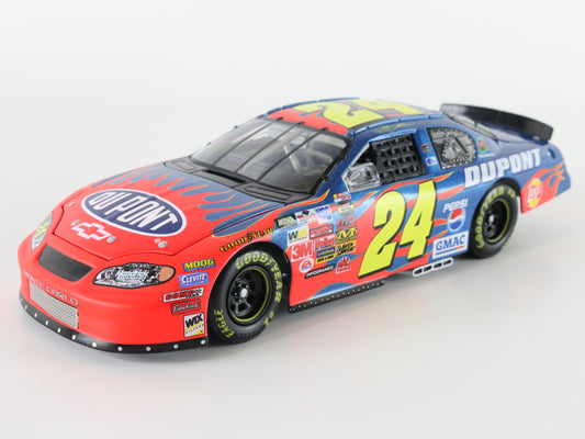 Jeff Gordon #24 Monte Carlo Dupont Racing Action Model 1:24