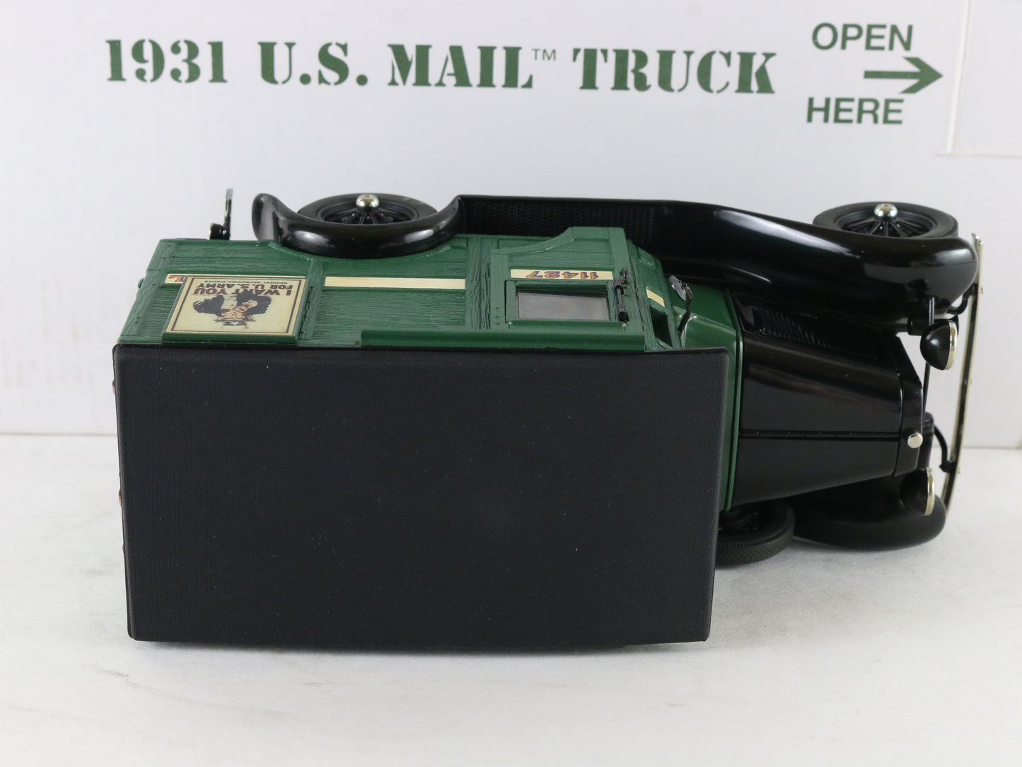 1931 Ford Model A US Mail Delivery Truck Green Danbury Mint 1:24 Diecast Model