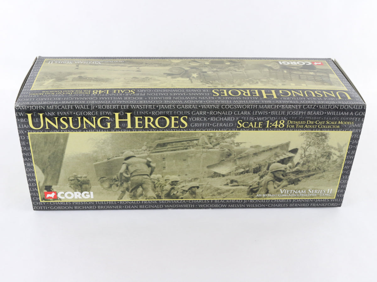 AH-1G Huey Cobra Attack Helicopter Vietnam Bell Unsung Heroes Corgi 1:48 51202