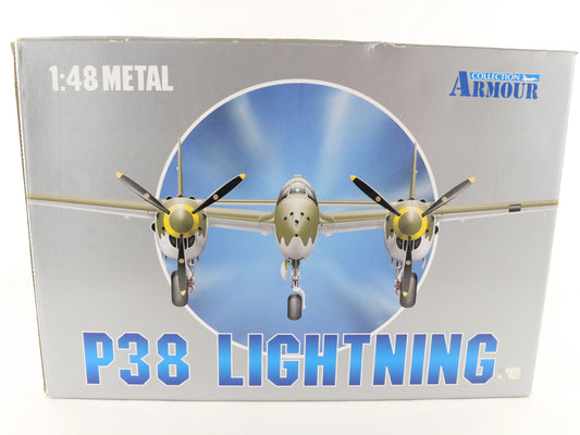 P38J Lightning Lockheed USAAF Fighter Plane Armour 1:48 98137 Model READ