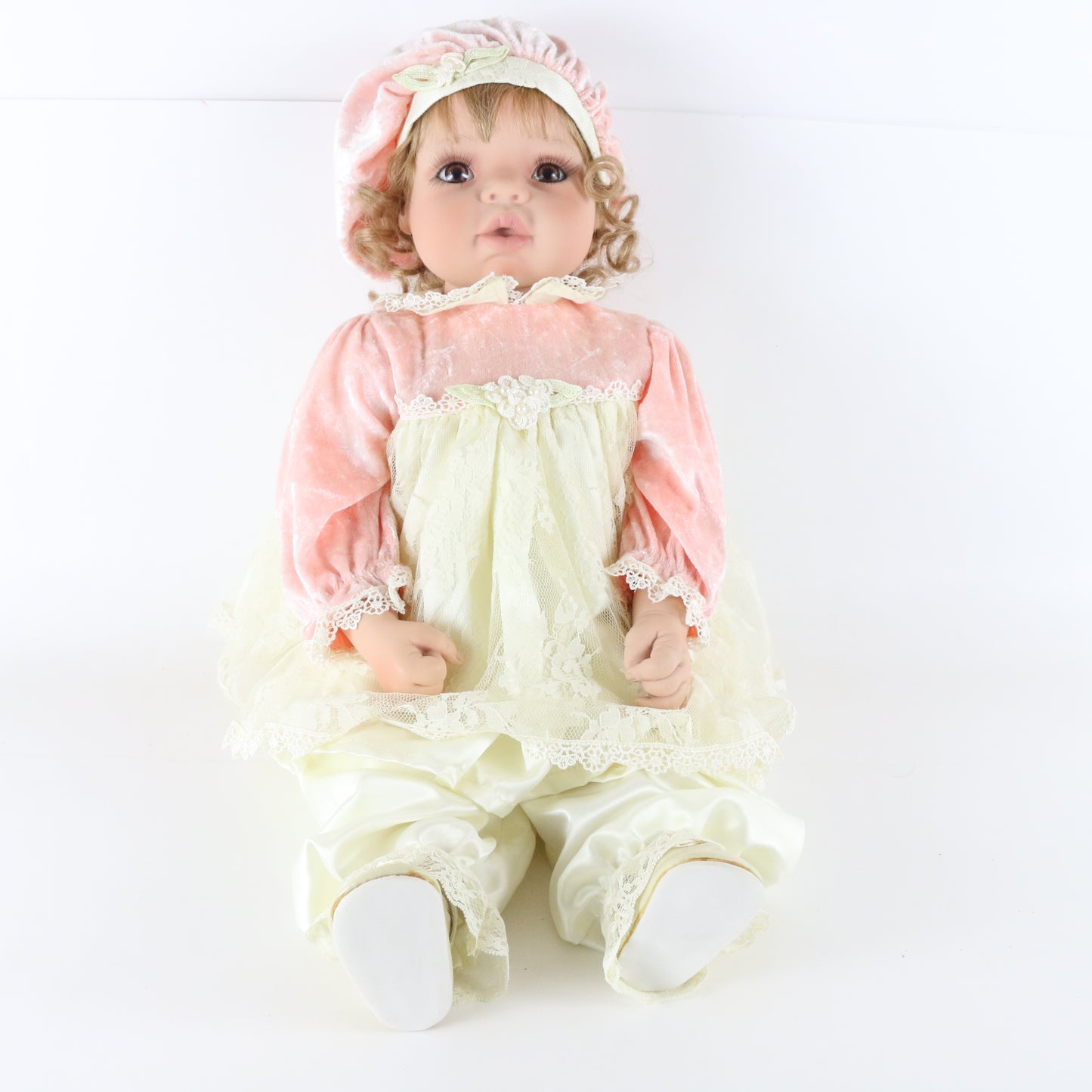 Pink & White Dress Girl Large 22.5" Vinyl Doll W/ Clothes & Hat 71/750