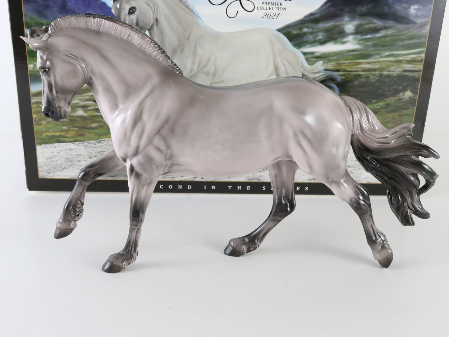 Breyer Astrid Norwegian Fjord Matte Premier Collection W/ Box Bag & COA Horse