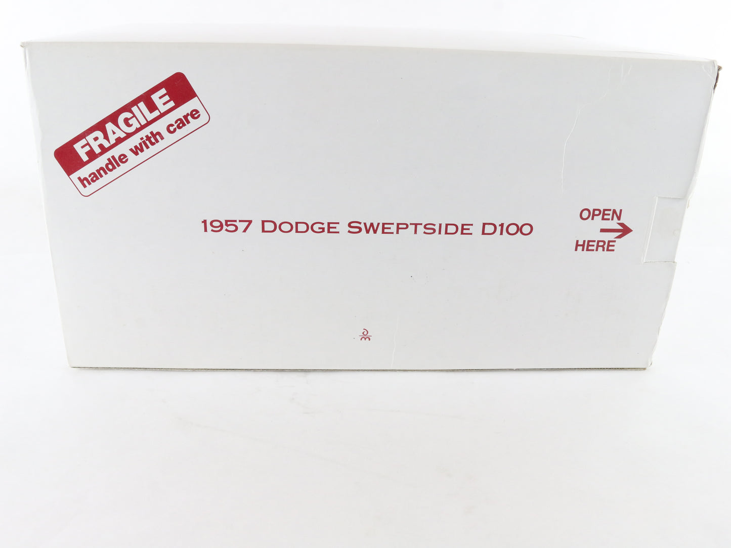 1957 Dodge Sweptside D100 Red White Danbury Mint 1:24 Diecast Model Truck