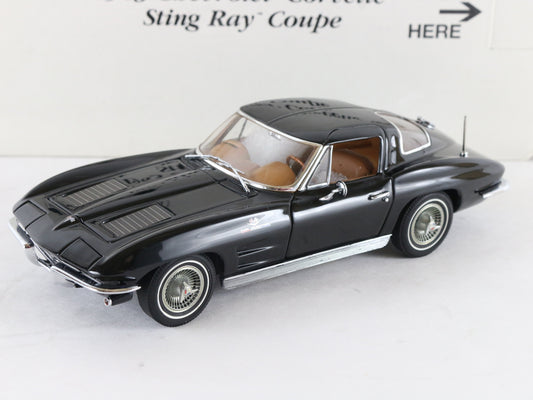 1963 Chevy Corvette Sting Ray Coupe Black Danbury Mint 1:24 Diecast 