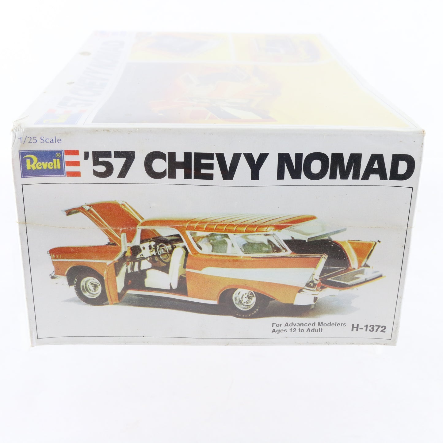 1957 '57 Chevy Nomad Street Classics Revell 1:25 Plastic Model Car Kit H-1372