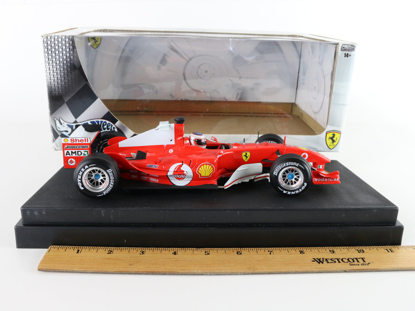 Ferrari F2004 Rubens Barrichello #2 Hot Wheels 1:18 Formula 1 F1 Car B6201