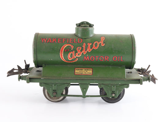 Hornby Meccano O Wakefield Castrol Motor Oil Tank Car TINPLATE Train historic branded oil tanker wagon