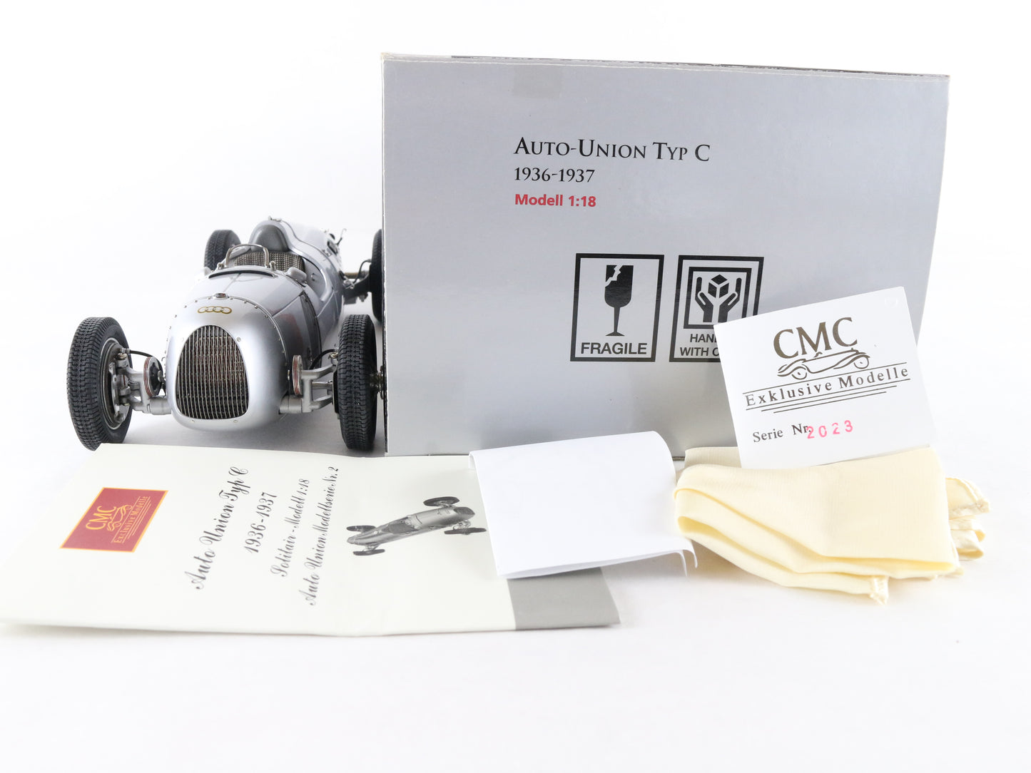 1936-37 Auto-Union Type C Silver CMC 1:18 M-034 Metal Model Car