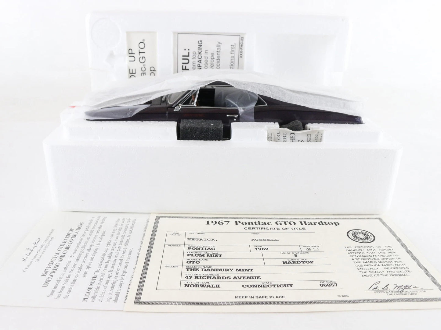 1967 Pontiac GTO Hardtop Plum Mist Purple Danbury Mint 1:24 Diecast Model