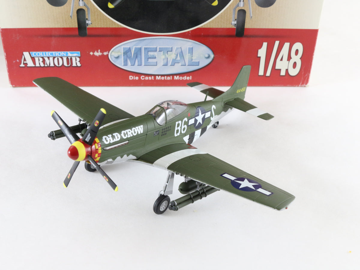 P-51 Mustang North American Fighter Plane USAAF WW2 Aces Armour 1/48 98006 Model