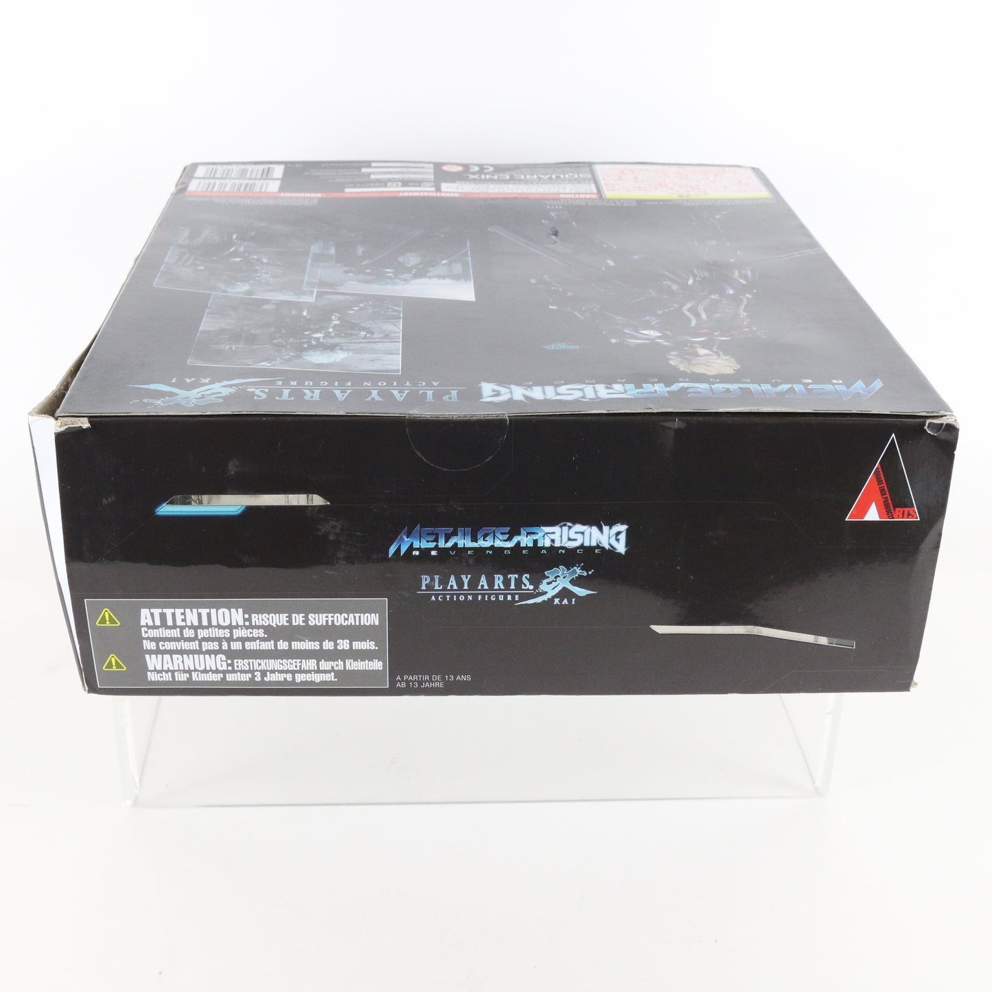 Metal Gear Rising Revengeance Raiden Play Arts Kai Action Figure