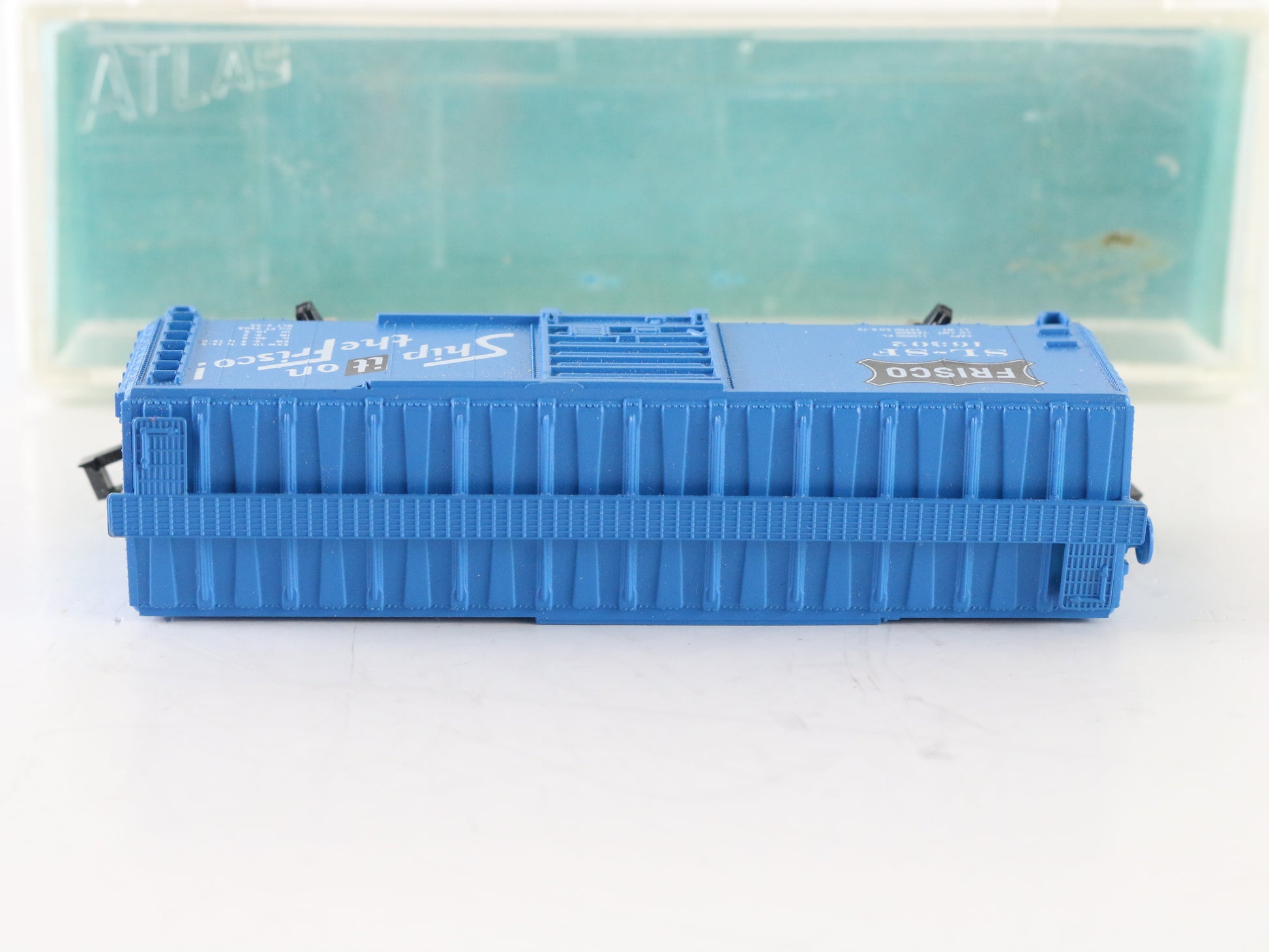 Atlas N 3417 Frisco SLSF 16302 Blue Boxcar with Box