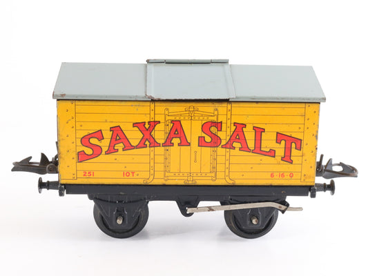 Hornby Meccano O LNER Saxa Salt Good Wagon Yellow & Gray Model Train distinctive branded salt wagon vintage