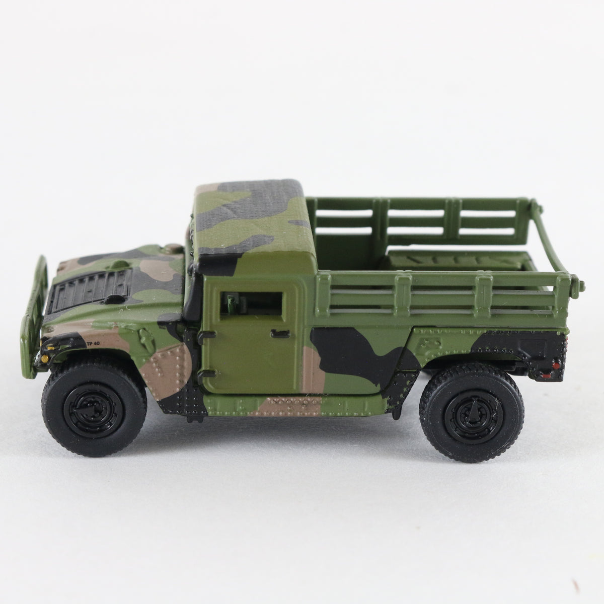 M998 HMMWV Military Truck Wheeled Warriors Johnny Lightning 1:64 Metal Model