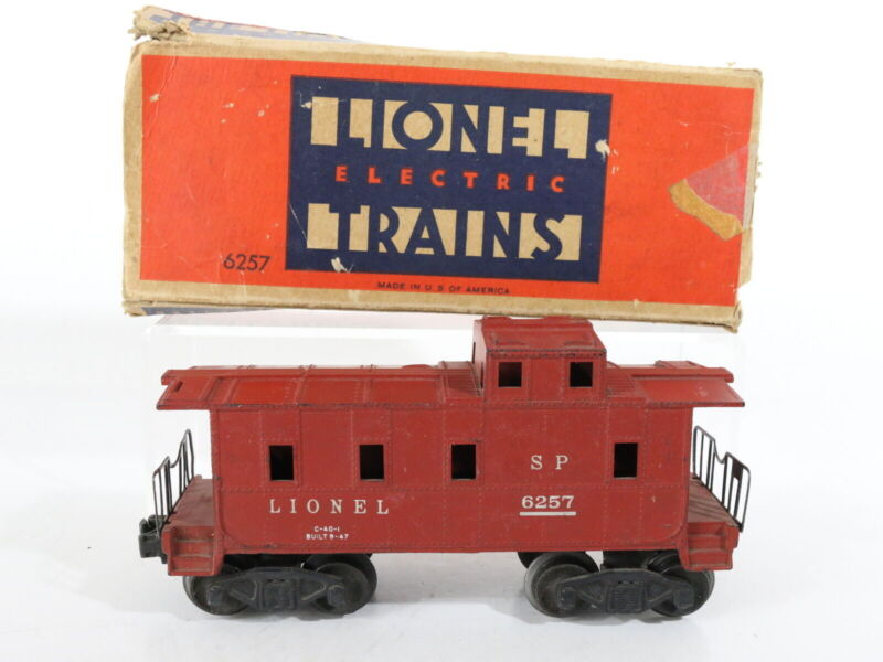 Southern Pacific SP 6257 Red Caboose Plastic Lionel Postwar O