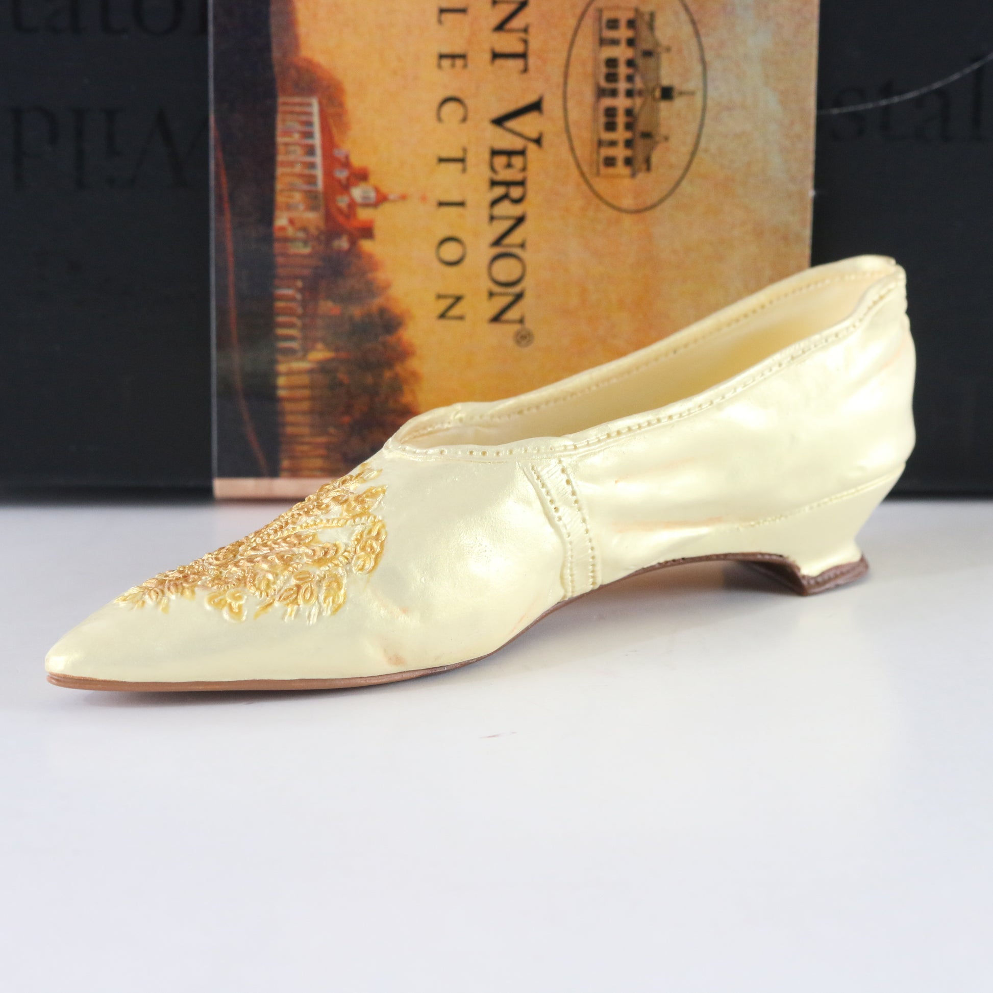 First Lady Slipper Resin Shoe