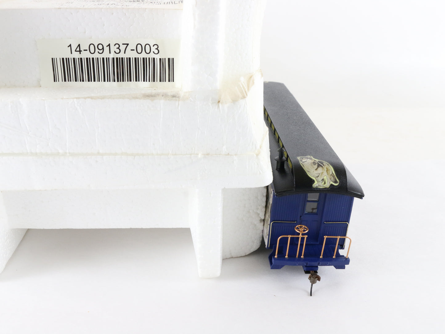 Hawthorne Village HO Proud & Free Wolf Baggage Train Car W/ Transformer