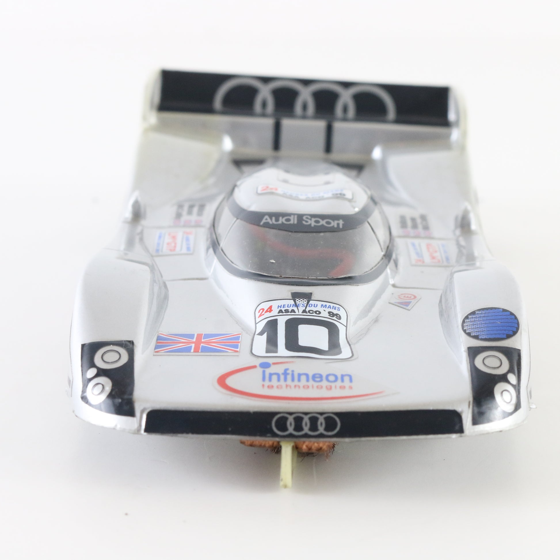 JK Audi R8C #10 silver Infineon Wallace Weaver 1:24 slot car