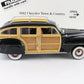 1942 Chrysler Town & Country Black Wood Panel Danbury Mint 1:24 Model Car