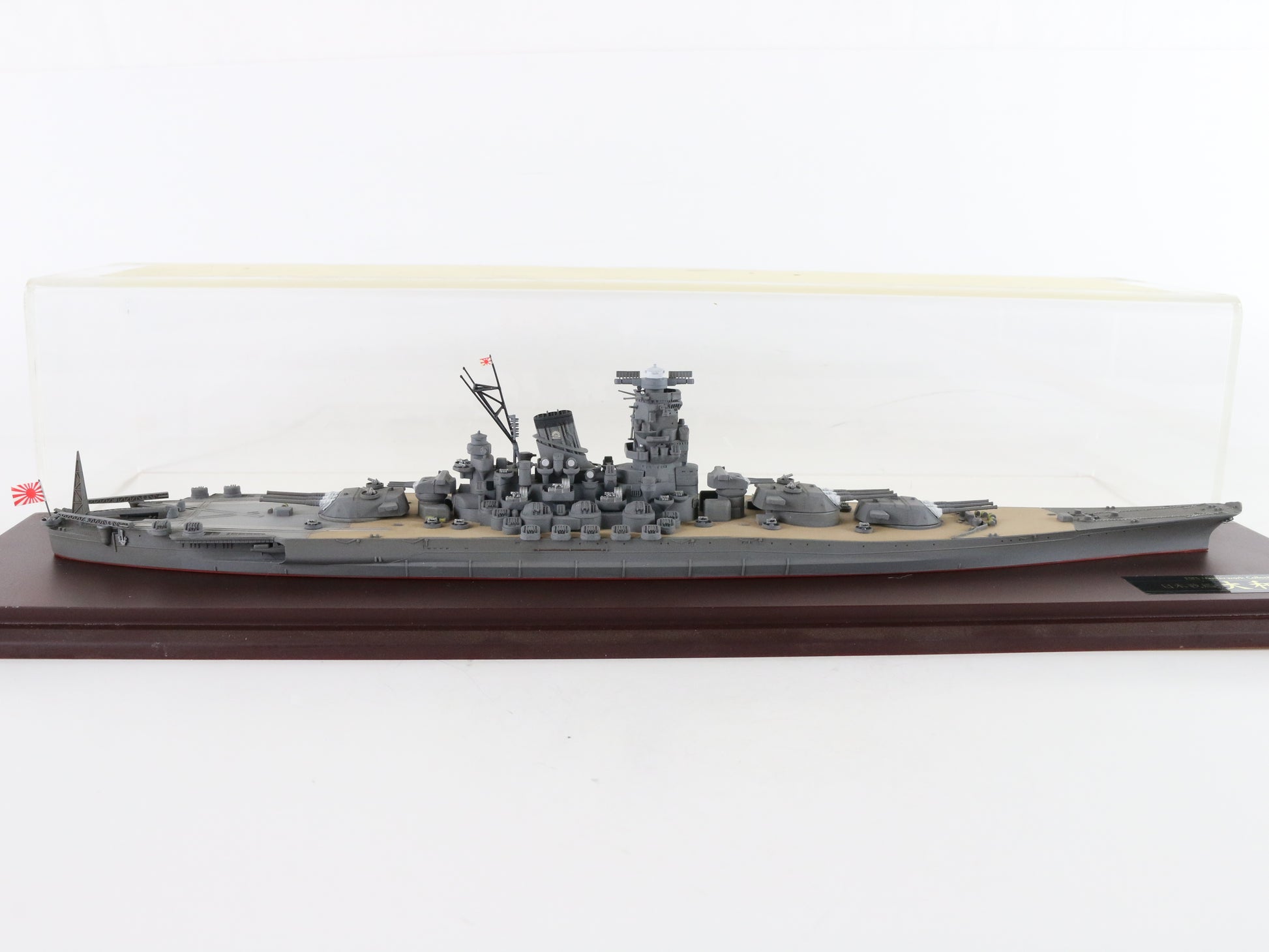 Yamato Japanese Battleship Military Boat Masterwork Tamiya 1:700 PRE-BUILT