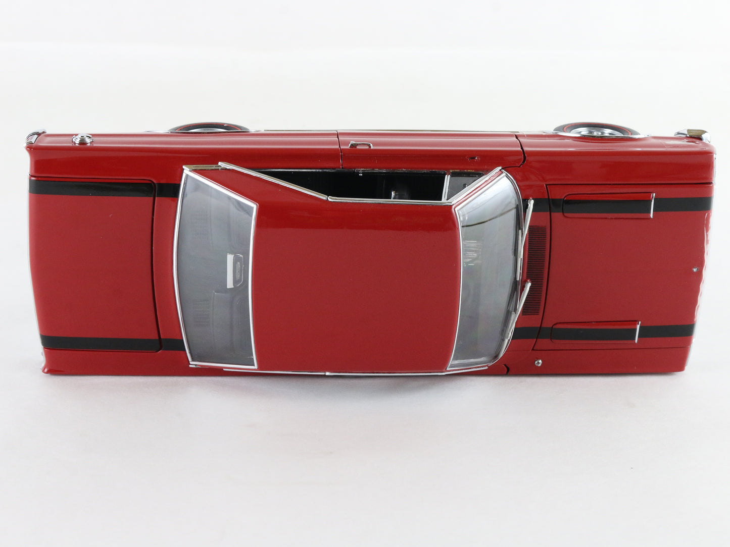 1967 Plymouth GTX Hardtop Red Black Danbury Mint 1:24 Diecast Model Car