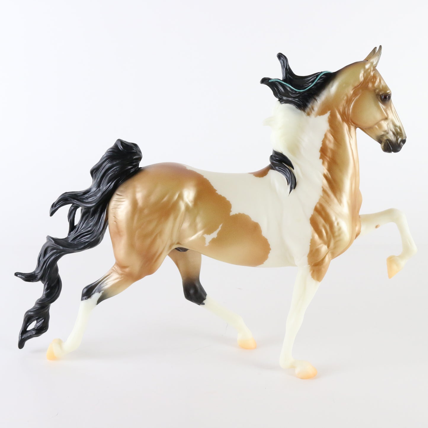 Breyer Stagecoach Surprise Hamilton Saddlebred BF 2023 Buckskin Tabiano Matte