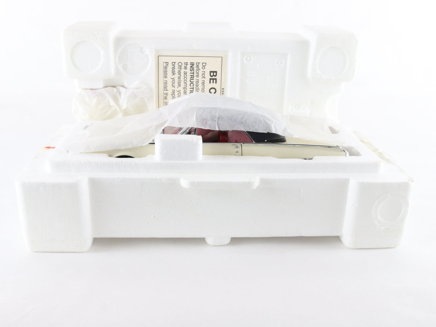 1962 Ford Thunderbird White Black Danbury Mint 1:24 Diecast Model Car