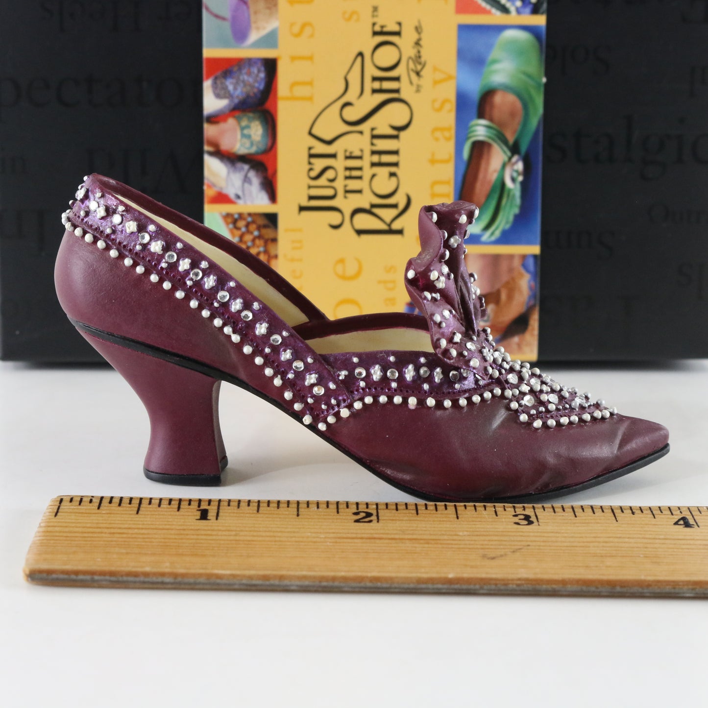 Just The Right Shoe Majestic Raine Willitts Designs Resin Collectible Shoe 25039