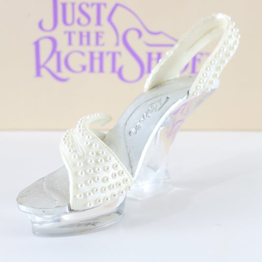 Sea of Pearls White Resin Shoe