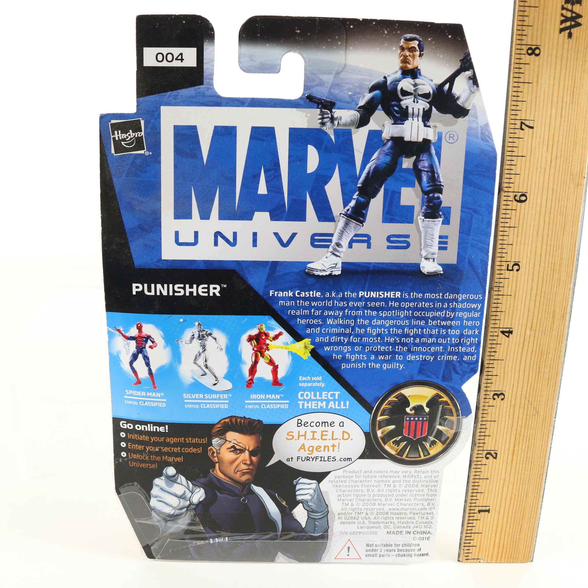 Marvel Universe 004 Punisher Hasbro 3.75" Action Figure 