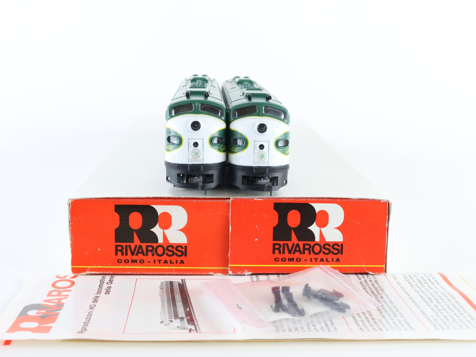 Rivarossi HO Southern Crescent 6911 EMD E-8A Diesel Locomotives Set