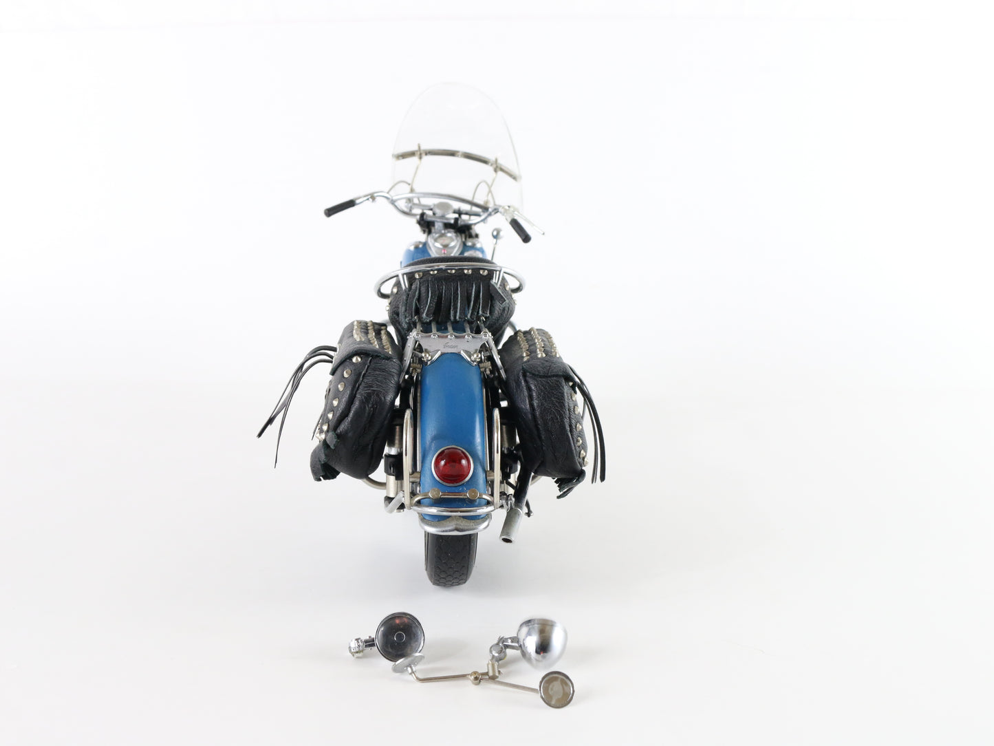 1948 Indian Chief Roadmaster Black & Blue Danbury Mint 1:10 Model Motorcycle