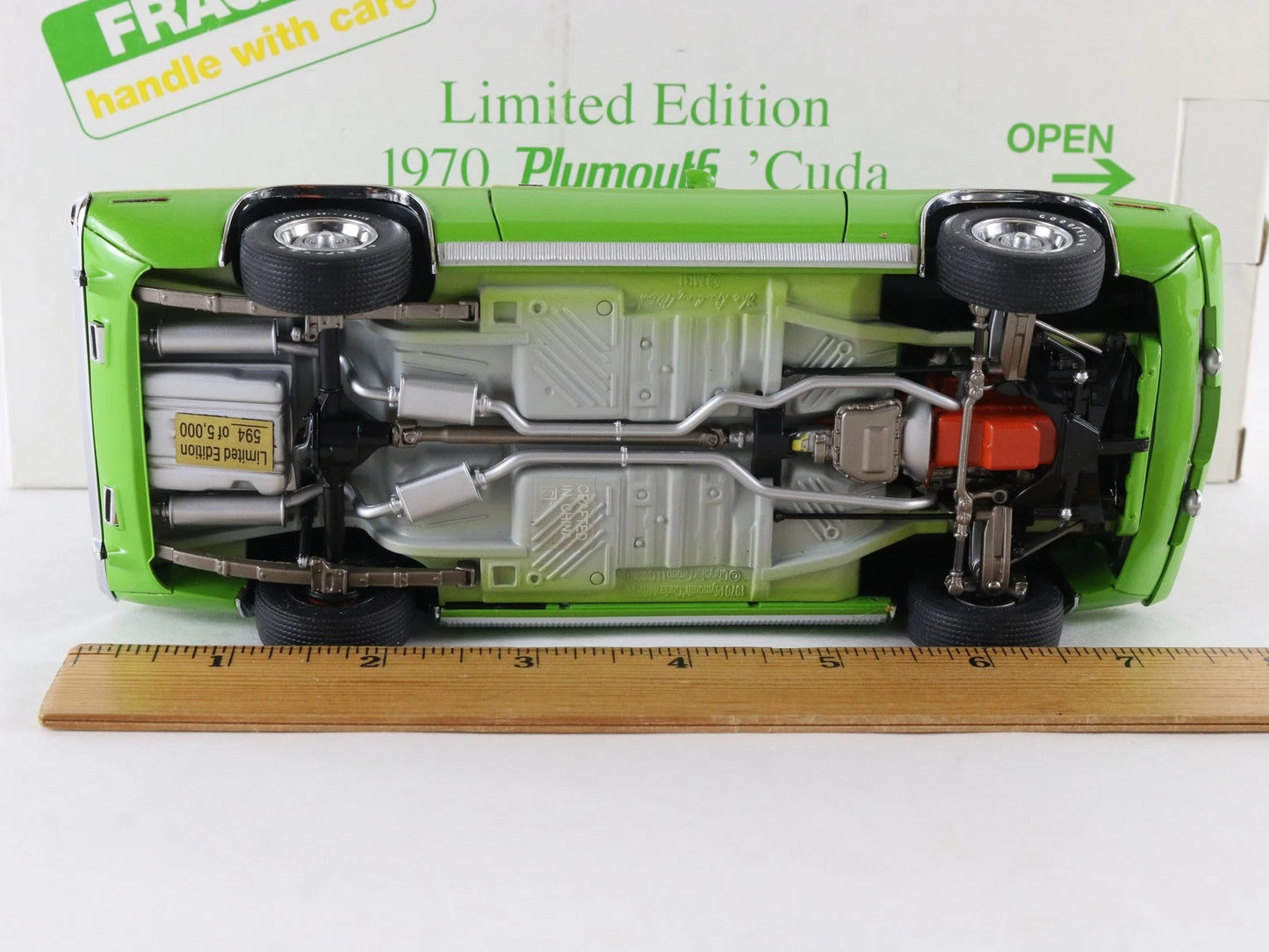 1970 Plymouth Barracuda Cuda 440/6-BBL Coupe Green 40th Danbury 1:24 594/5000