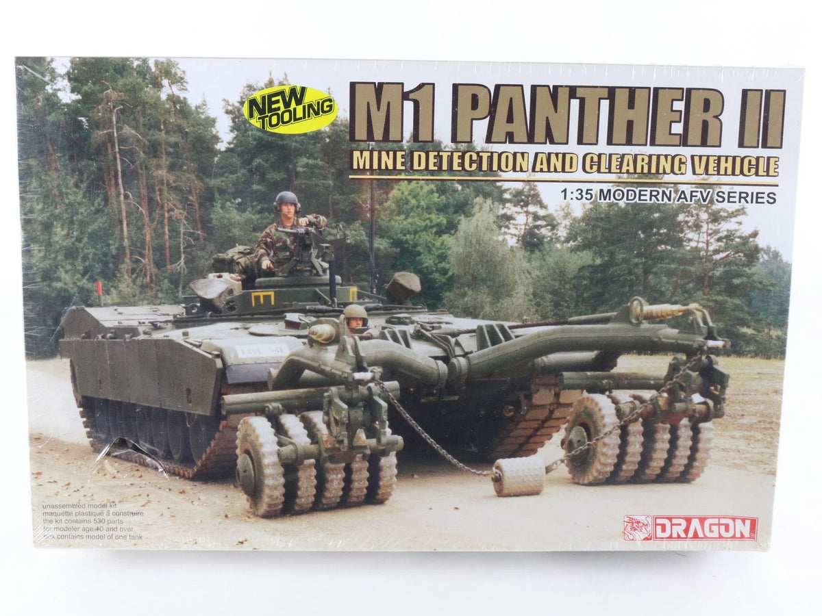 M1 Panther II Mine Detection Vehicle Modern AFV Dragon 1:35 3534 Sealed Kit