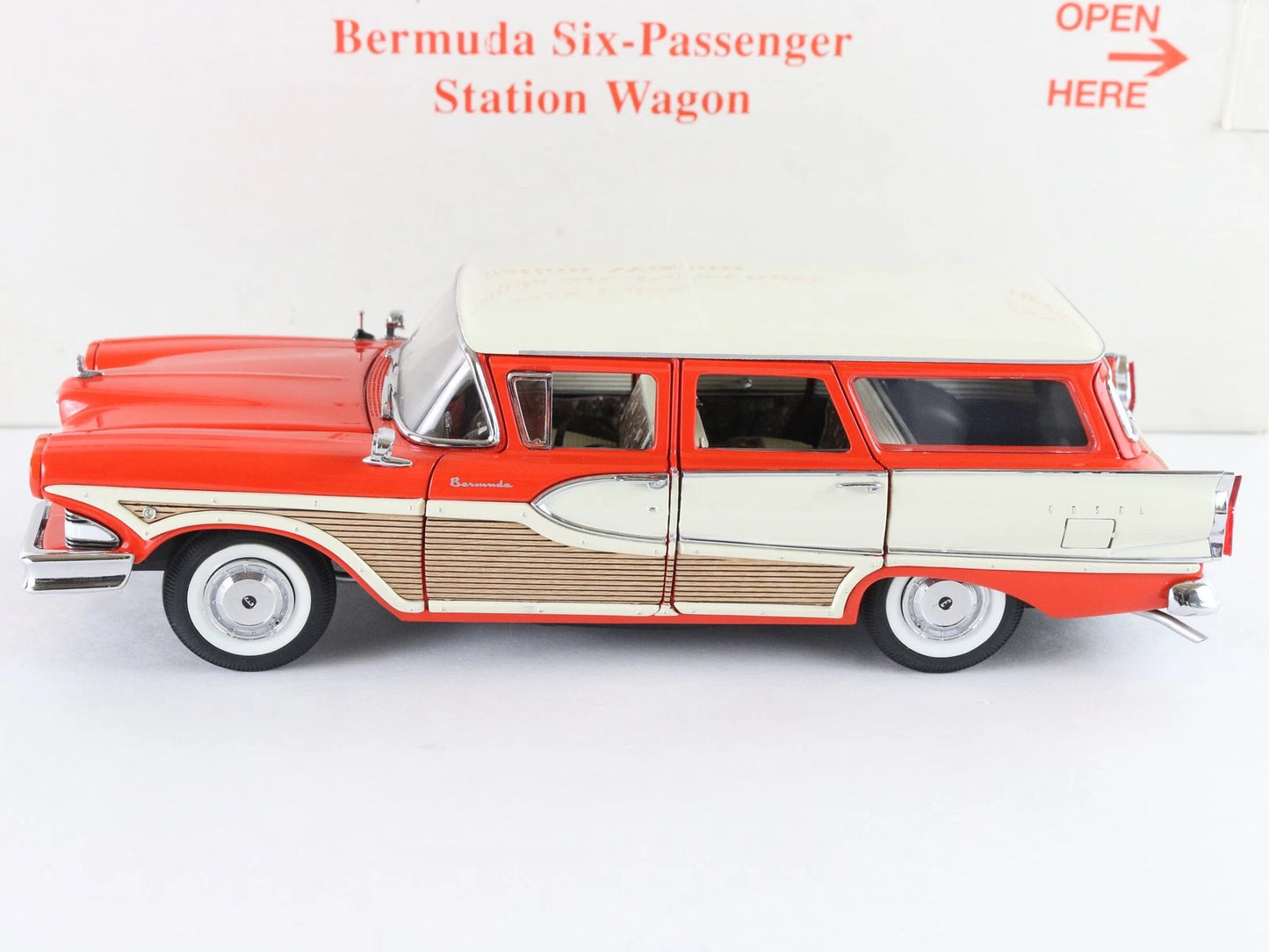 1958 Edsel Bermuda Six Passenger Station Wagon Orange White Danbury 1:24 Diecast