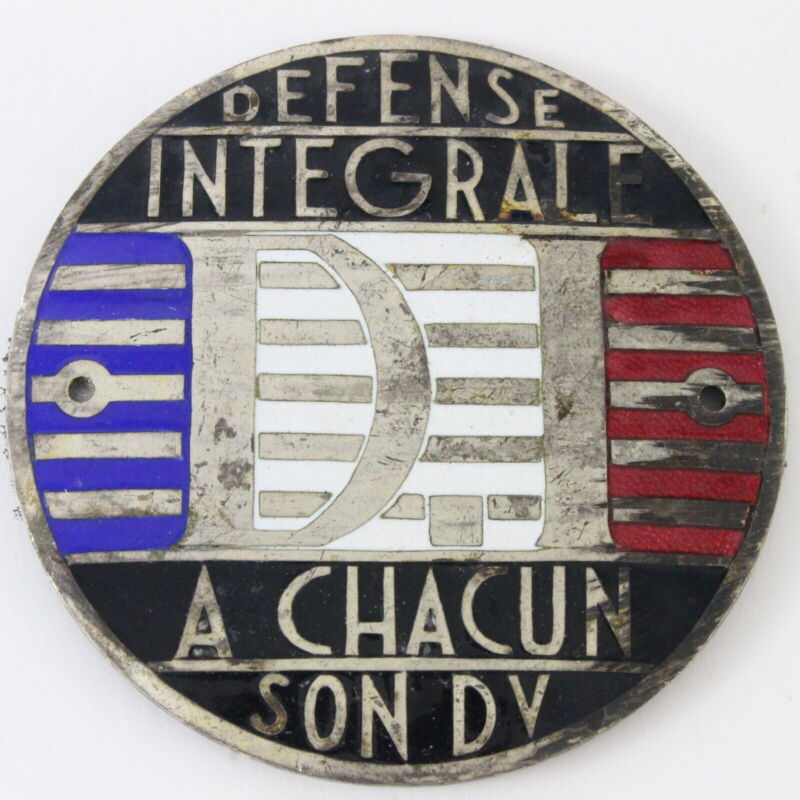 Defense Integrale A Chacun Son DV 2.75" Metal Emblem Badge