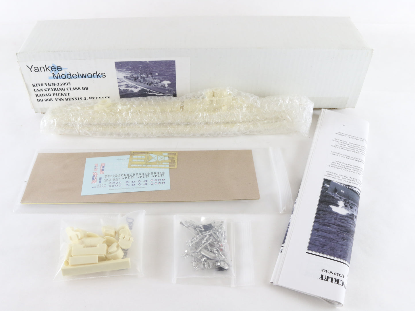 USS Dennis J Buckley DD-808 Radar Picket Yankee 1:350 Modelworks Kit YKM-35092